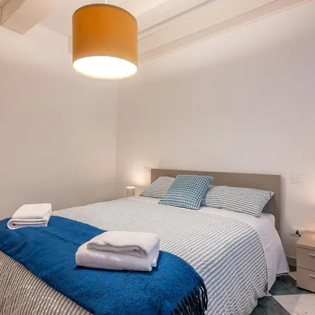 Arno Breeze - Casa Manin Hébergement de vacances Calcinaia